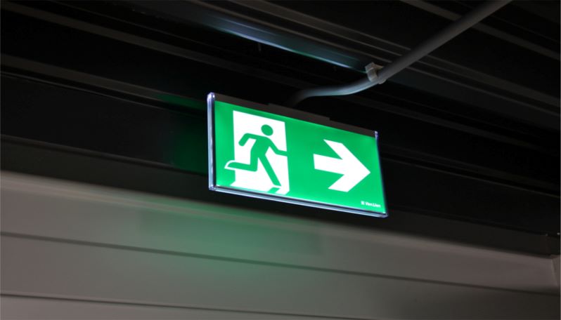Zestaw opraw oświetlenia awaryjnego